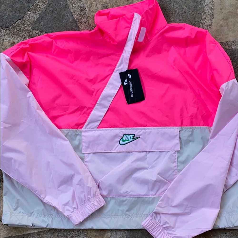 Nike windbreaker